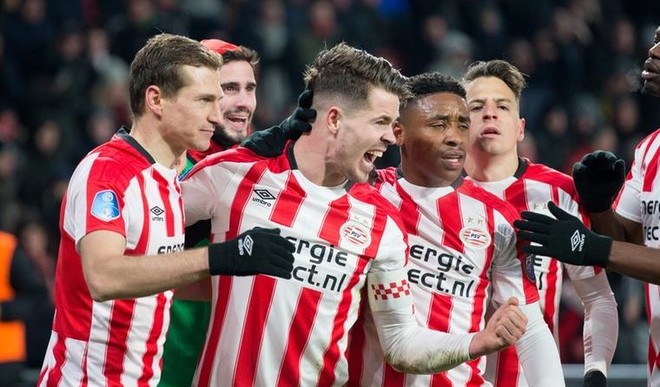 Ajax win Dutch Eredivisie championship with 3-1 victory over FC