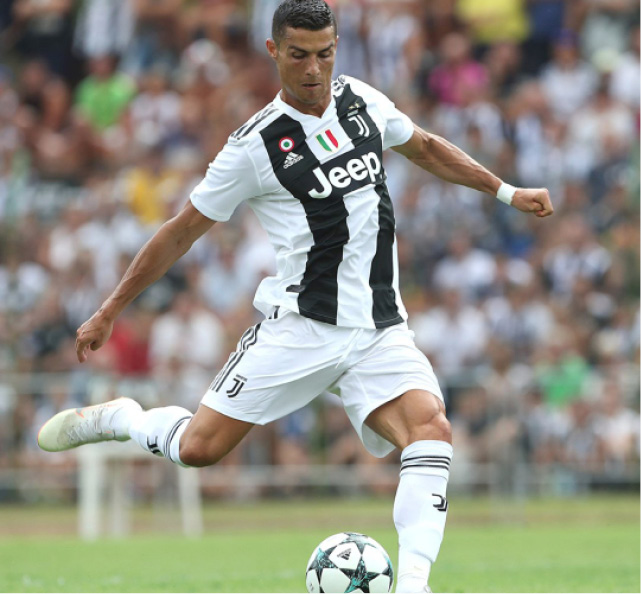 Ronaldo of Inter Milan celebrates a goal during the Serie A match