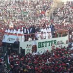 The PDP presidential candidate, Atiku Abubakar, and his entourage shortly after they arrived at Sani Abacha Stadium, venue of the PDP rally in Kano. PHOTO BY: Yusha'u A. Ibrahim.