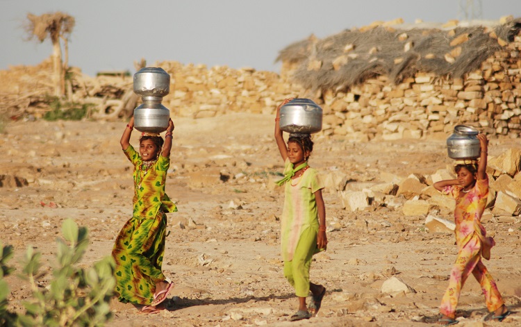 NIGERIA DAILY: Water Scarcity Hits Hard In Kano And Jos