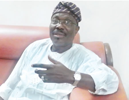 2023: Don’t vote for thieves, APC Chieftain tells Nigerians