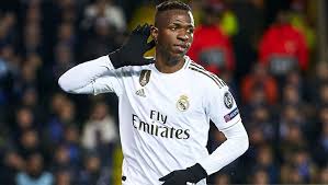 Vinicius extends Real deal until 2027