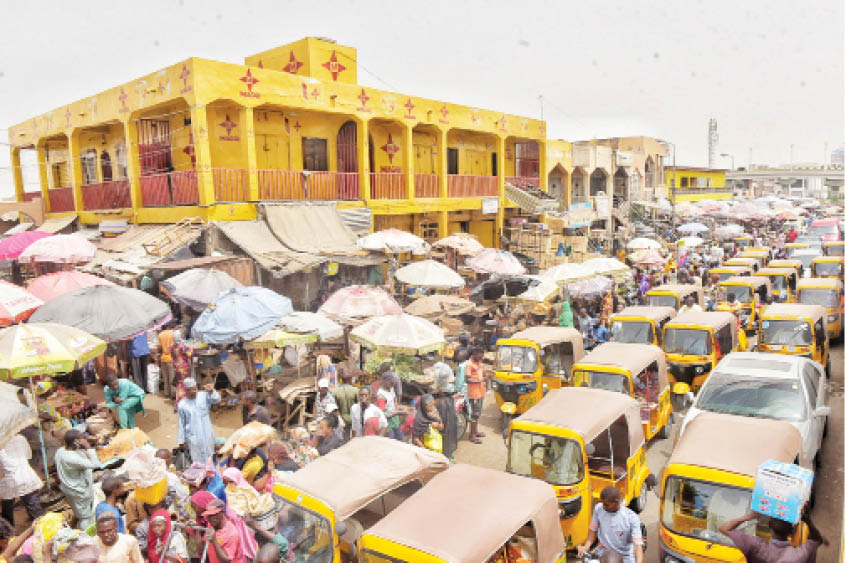 Hawkers allege extortion by tax officers at Kano market