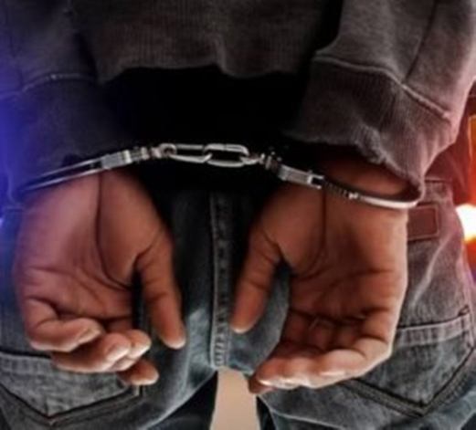 2 nabbed for robbing passengers in Lagos