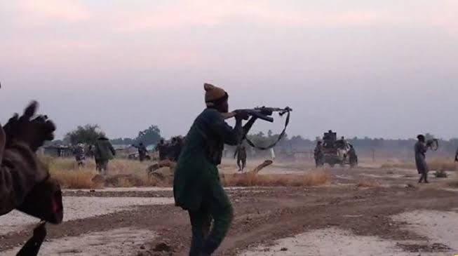 ISWAP fighters raid Borno Hospital, set telecoms mast on fire