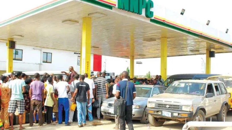 NIGERIA DAILY: How Another Increase In Petrol Price May Worsen The Economy Of Nigeria