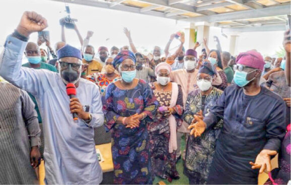 From left: Ondo State Governor, Oluwarotimi Akeredolu; his wife, Betty; Governor of Osun, Gboyega Oyetola and Chairman, APC National Campaign Council for Ondo Governorship election, Governor Babajide Sanwo-Olu of Lagos at Akeredolu’s residence in Owo, Ondo State yesterday