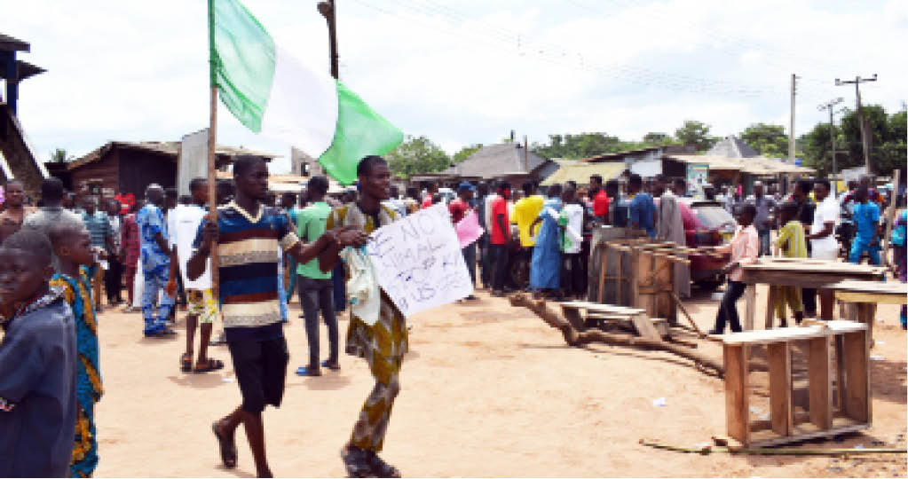 #EndSARS: Smugglers operate freely as price of foreign rice drops in Ogun