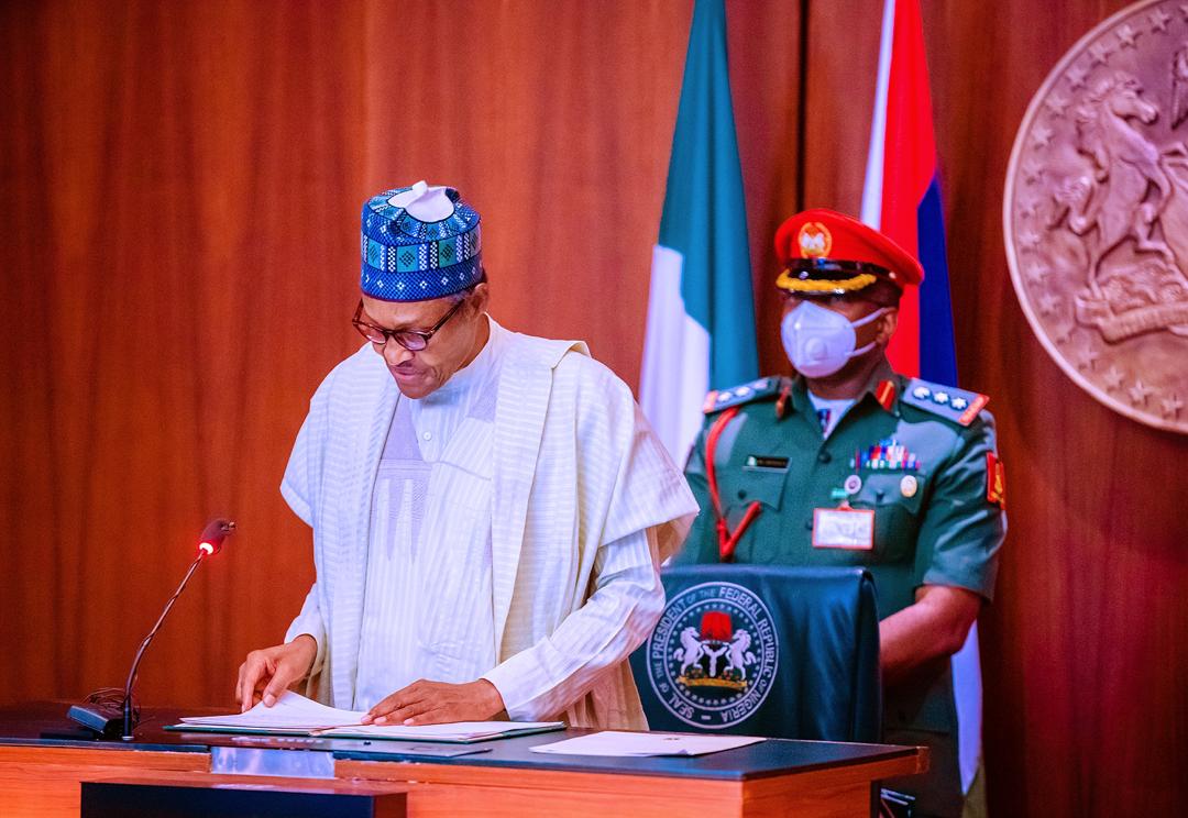 Buhari meets Akande, Osoba, others in Aso Rock