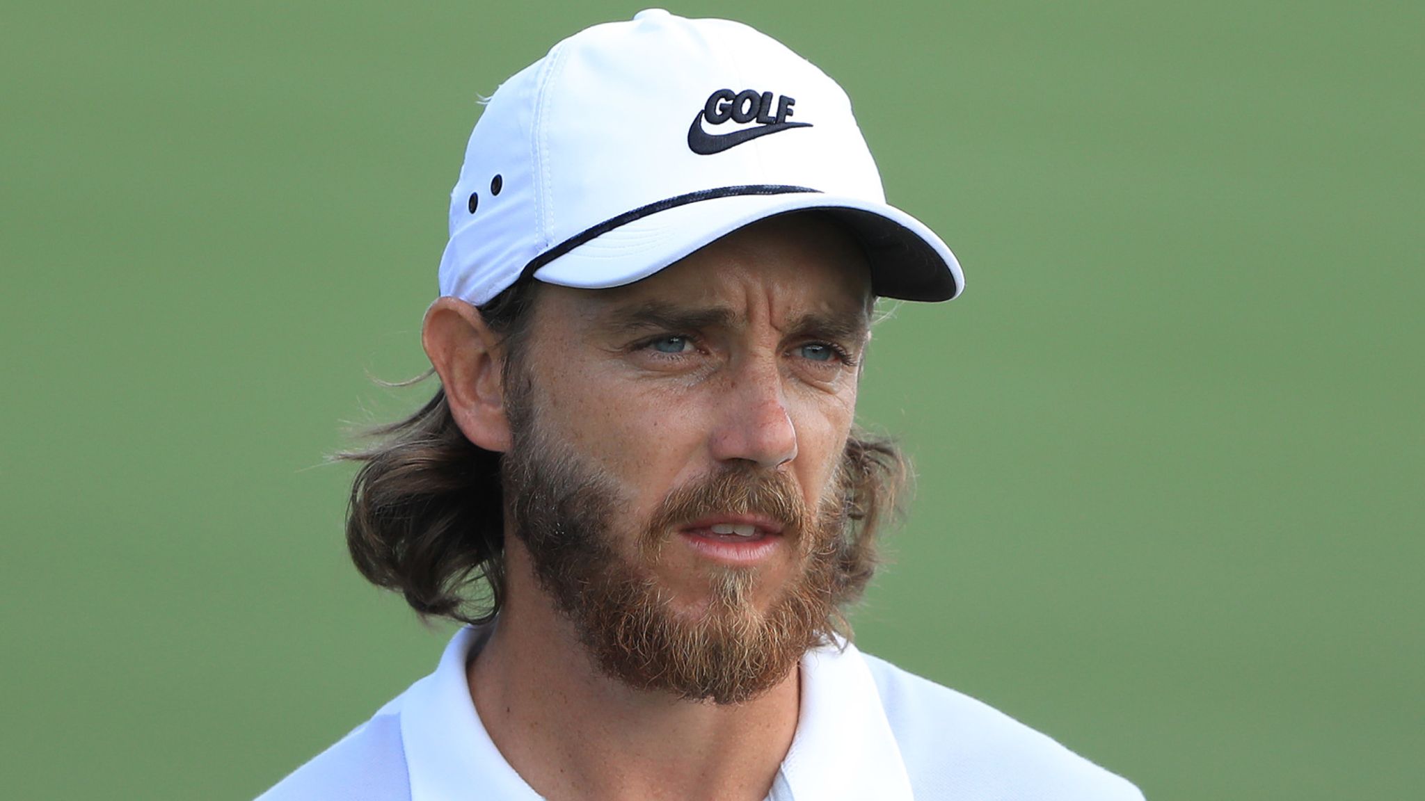 Fleetwood leads Mcllroy by one after 63 in Dubai