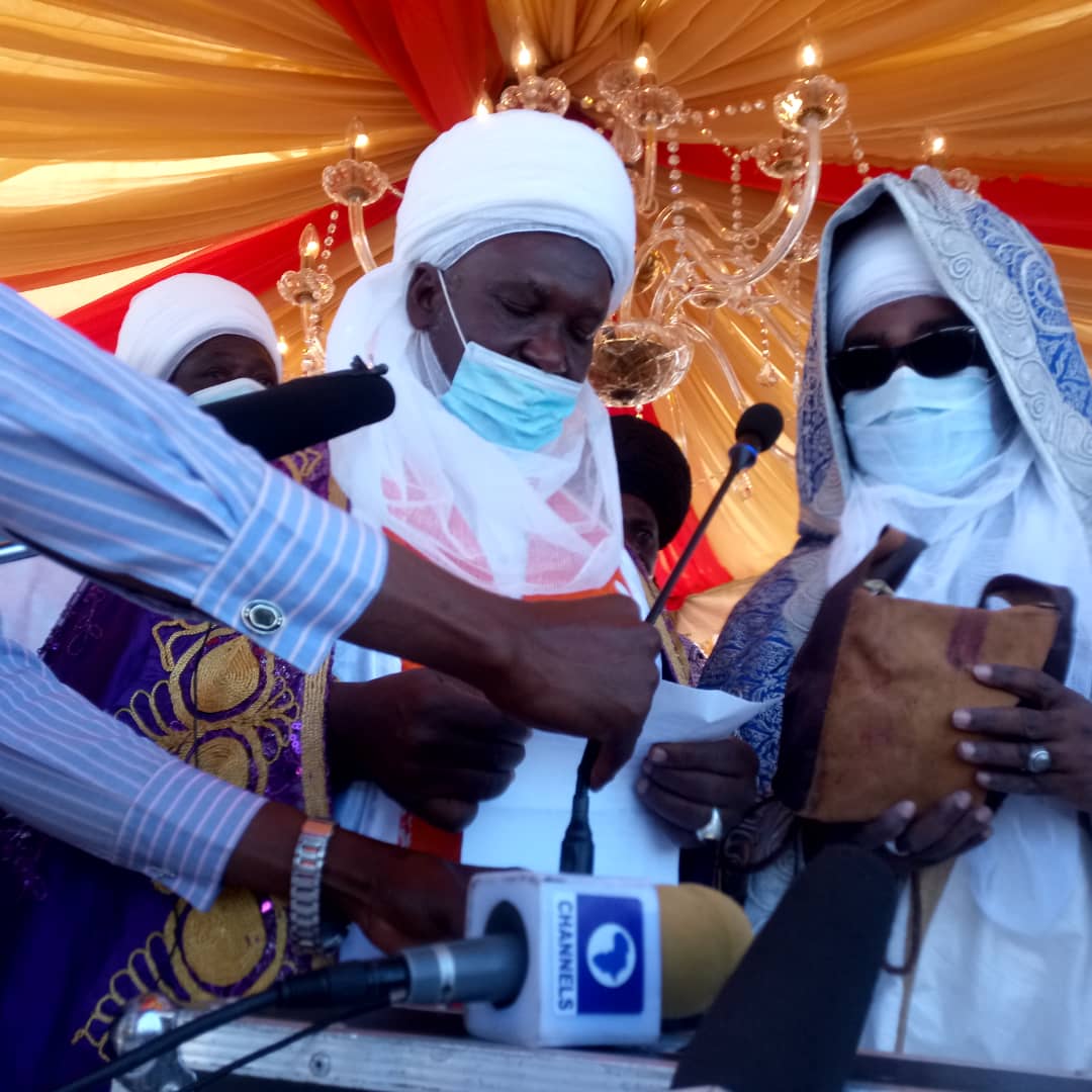 19th Emir of Zazzau, Amb Bamalli takes staff of office