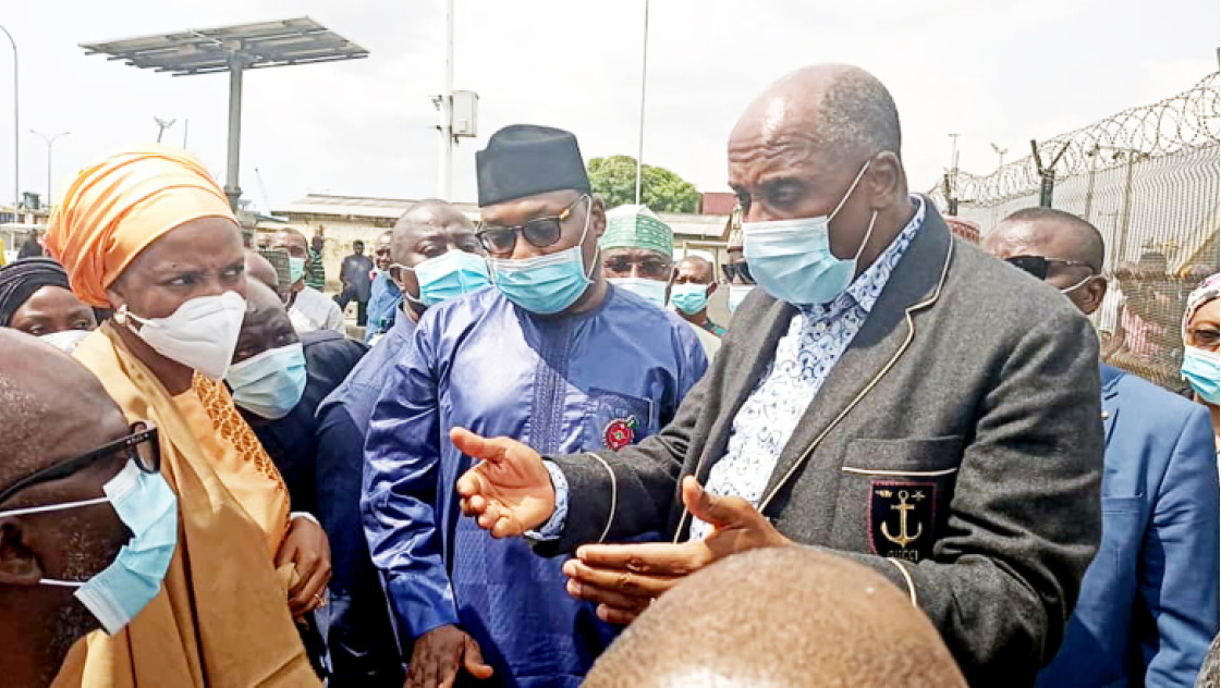 Port congestion: Amaechi, others inspect Tin Can