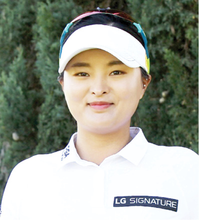 Top-ranked Ko grabs LPGA Tour Championship lead