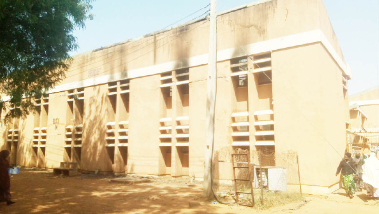 Varsity student suffers miscarriage after jumping from burning hostel