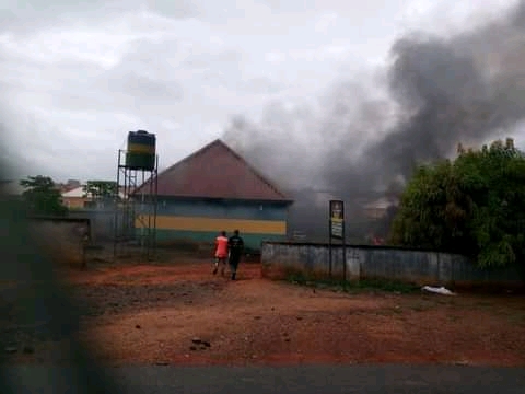 Hoodlums set Abia police station on fire