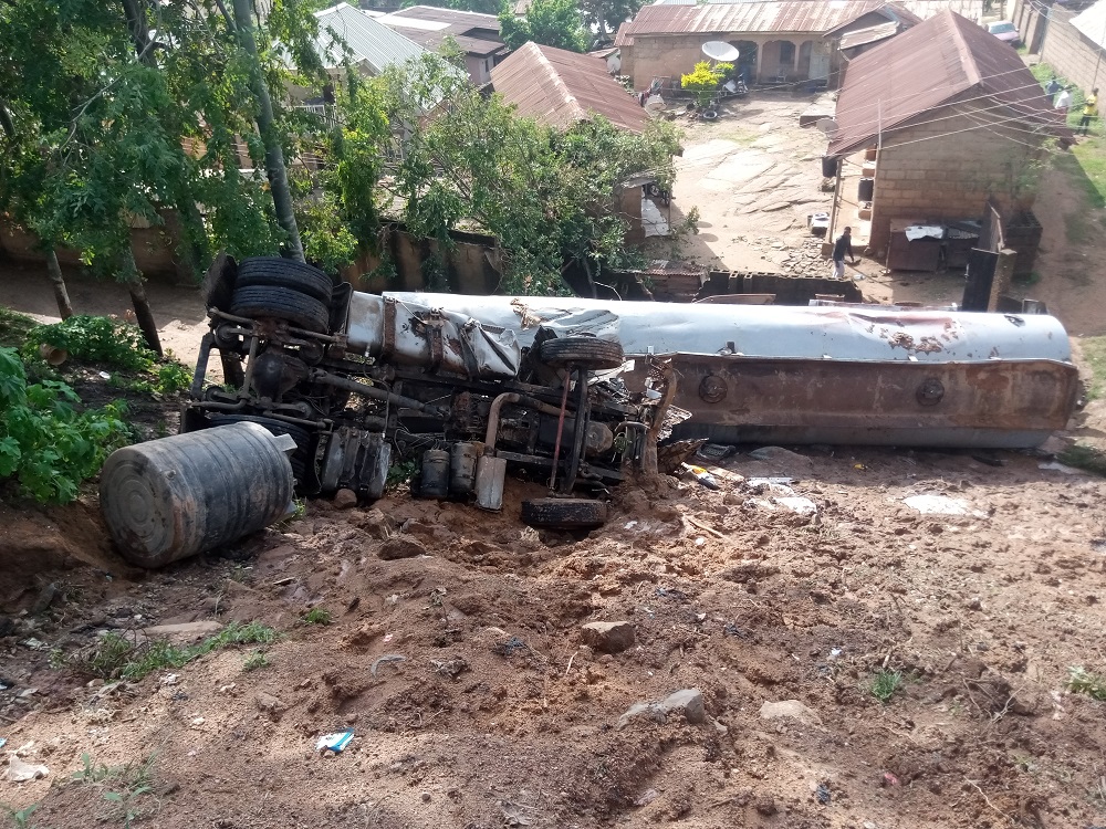 Residents protest after fuel tanker rams into Jos community - Daily Trust