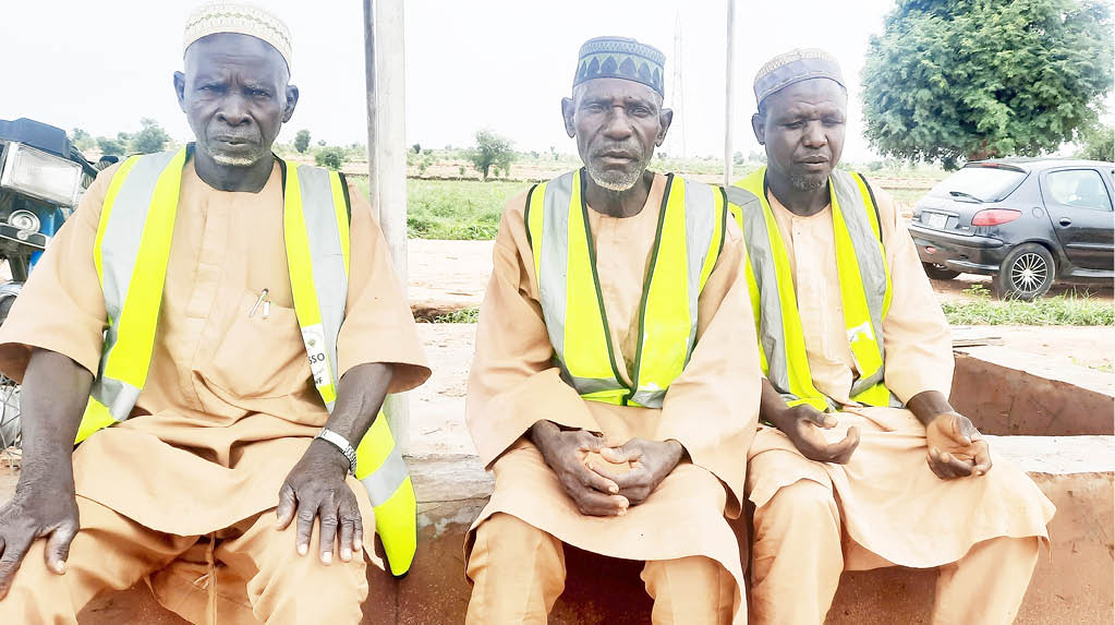 ‘Our lives as gravediggers’