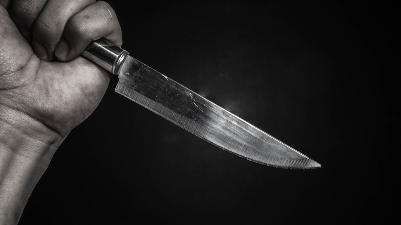 stabbing stabs Knife