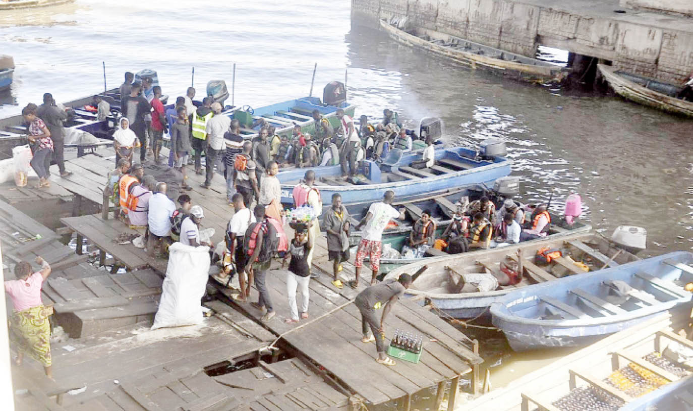 Gridlock: Lagosians abandon roads for water transportation