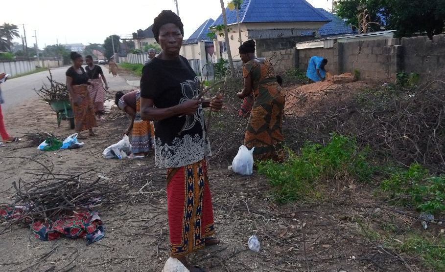 Gas hike: Benue residents turn to firewood, charcoal for cooking