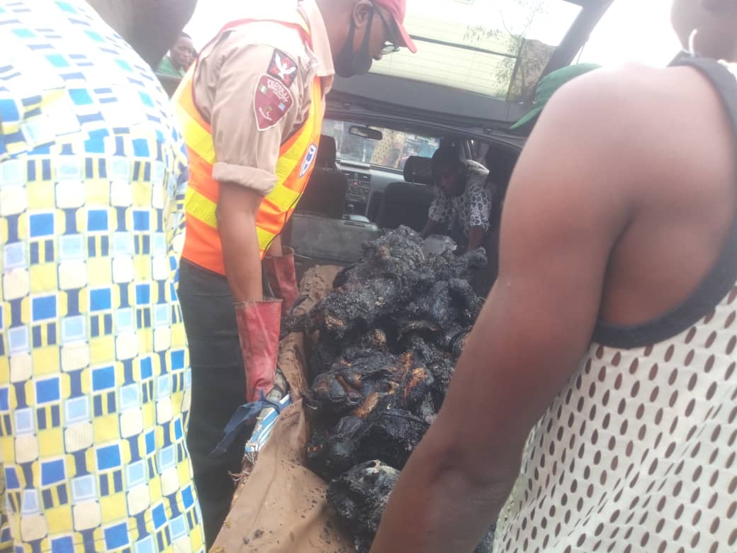 5 burnt to death as tanker explodes on Lagos – Ibadan Expressway