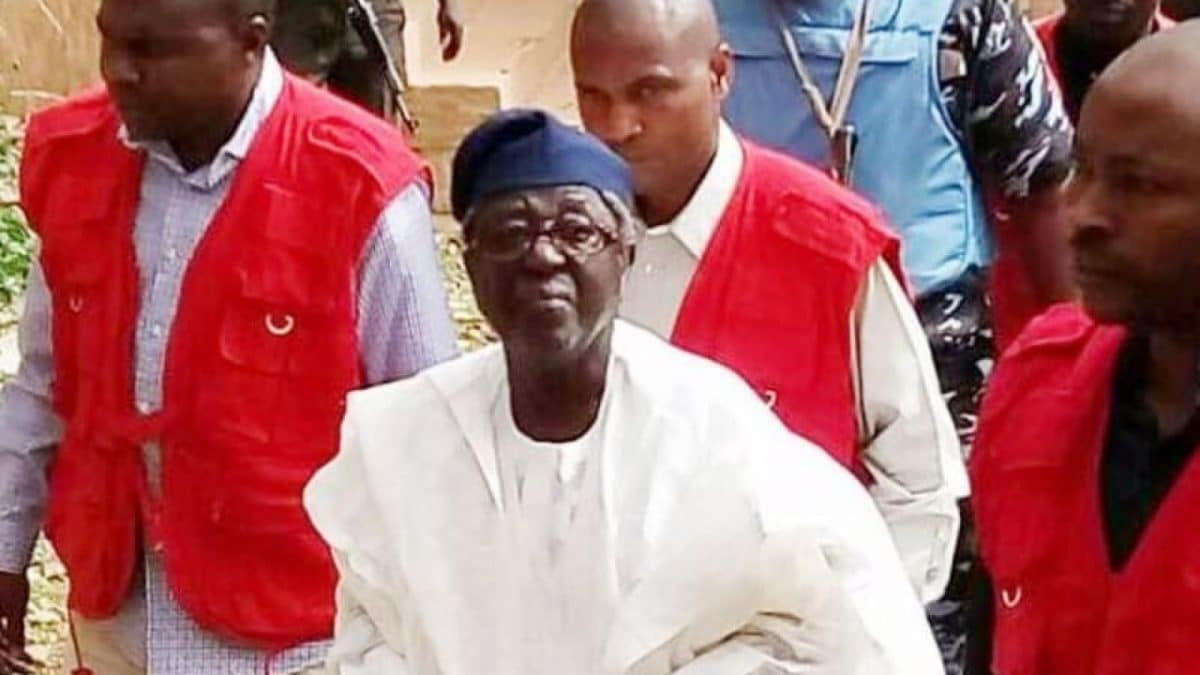 EFCC witness: I withdrew billions of naira for Jang without vouchers