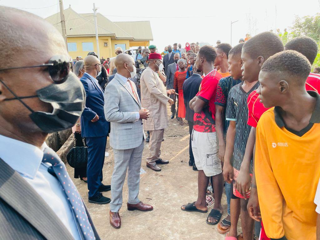 PHOTOS: Anambra voters in last-minute rush to pick up PVCs