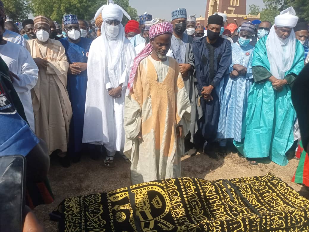 Heavyweights in Kano as Sani Dangote is laid to rest