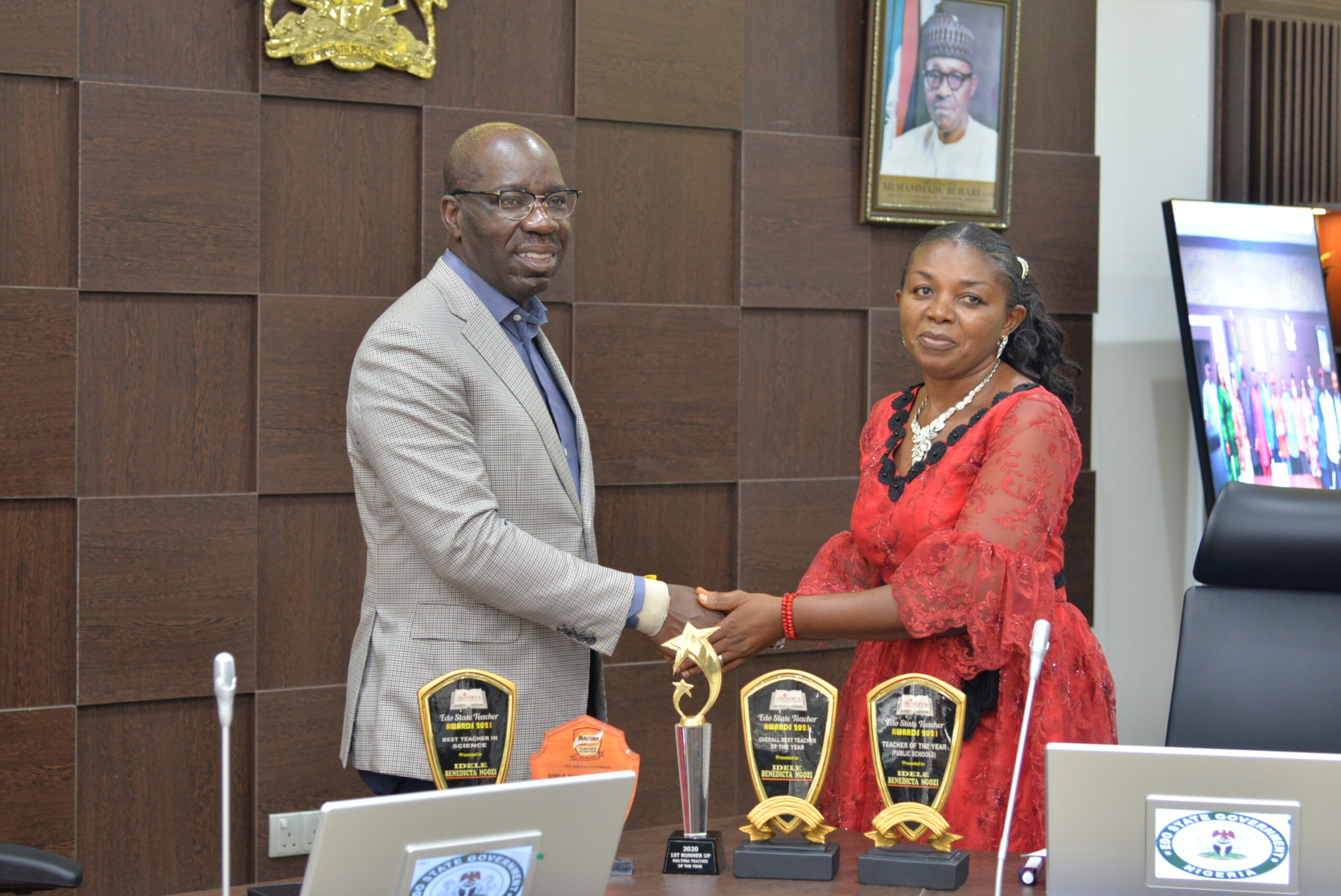 Edo governor gifts house, N1m to outstanding teacher - Daily Trust