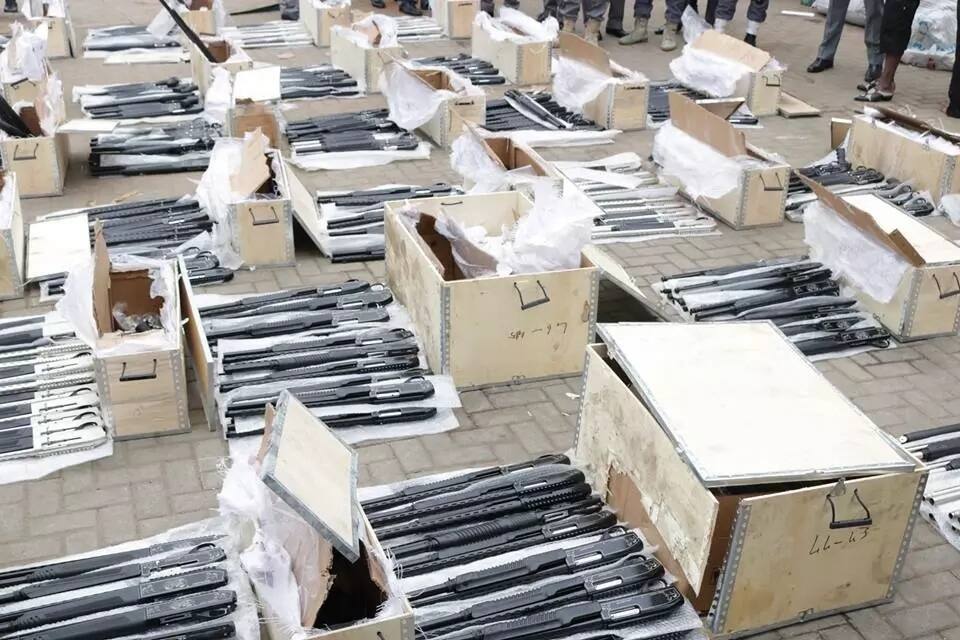 Customs intercepts container laden with guns in Lagos