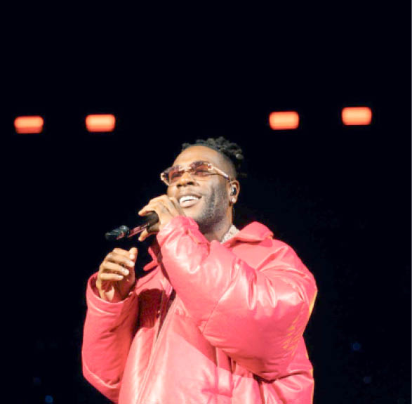 VIDEO: Burna Boy stuns fans as he performs under the rain