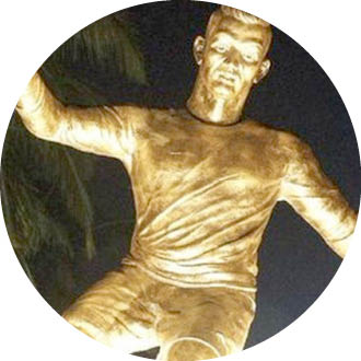 Ronaldo statue causes controversy in India