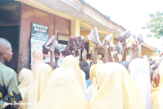 100 indigent students benefit from free uniforms in Kwara