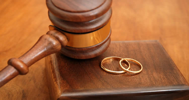 Woman sues ex-husband for marrying her best friend