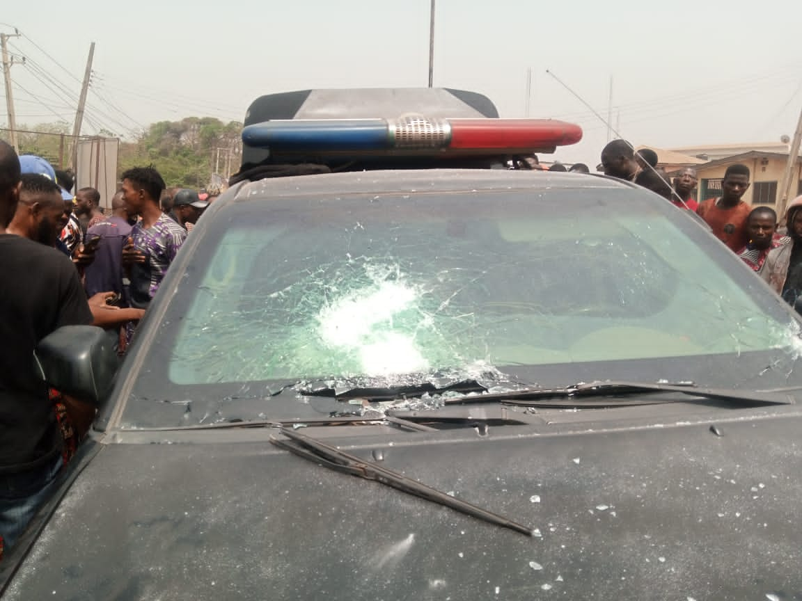  Seven feared dead as armed robbers attack bullion van in Ibadan