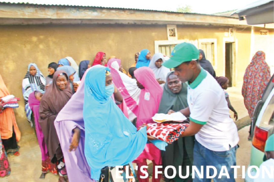 Woman donates clothes, grinding machines to Kano communities