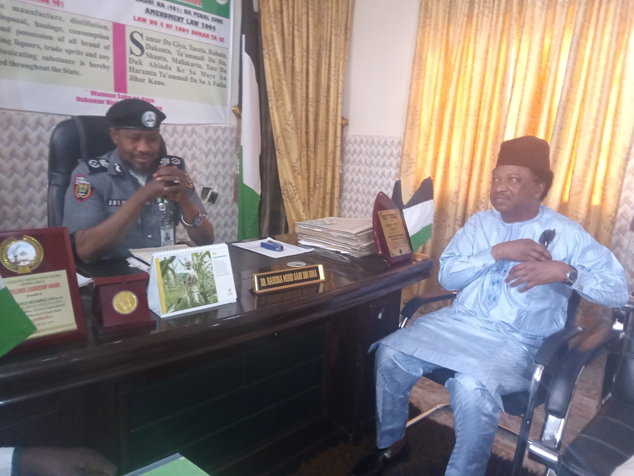 Shehu Sani visits Hisbah, asks if he risks arrest for keeping Afro