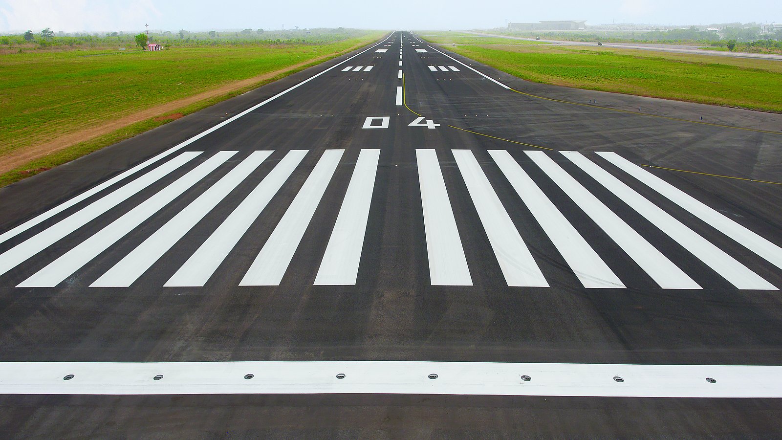 All federal airports have landing, approach aids – FG