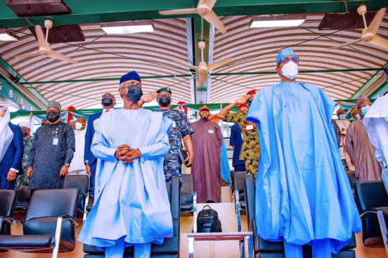 Buharis Body Language Unsettles Osinbajo Tinubu Amaechi Others Daily Trust 