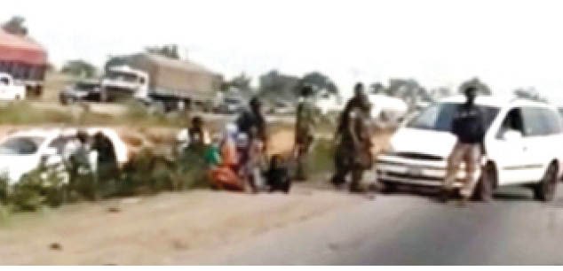 Bandits attack Kaduna-Abuja Highway, abduct scores