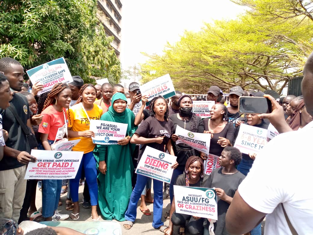 ASUU: Students vow to continue protest in Imo, Oyo