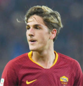 Zaniolo fires Roma to Conference League triumph