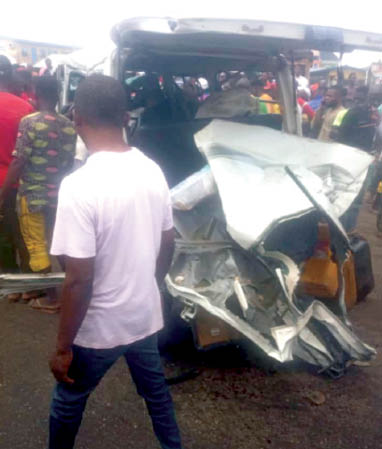 2 killed, 5 injured as truck, bus collide in Ogun