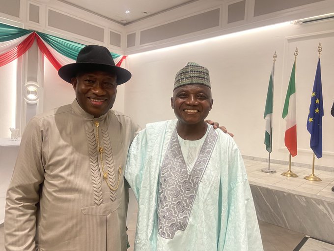 PHOTO: Garba Shehu meets Jonathan in Abuja