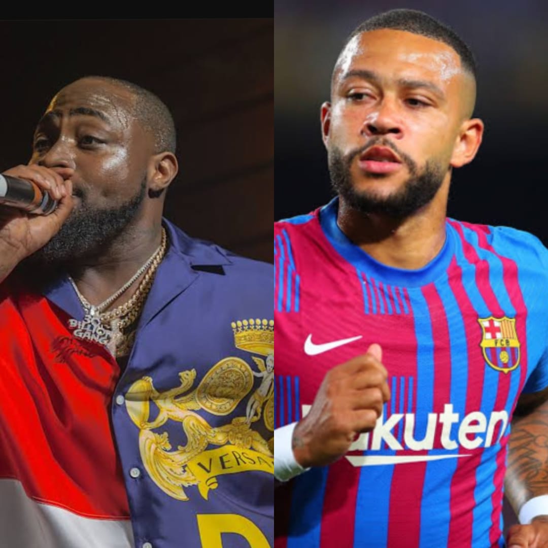 [Video] Barcelona star, Depay, storms Davido’s show, hangs out with singer