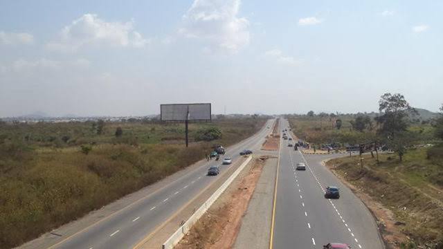 Bandits kill driver, abduct 2 on Abuja-Kaduna highway