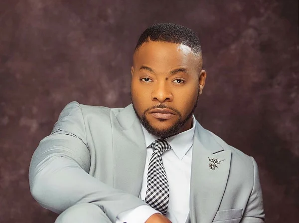 Nollywood actor raises alarm over fake social media account