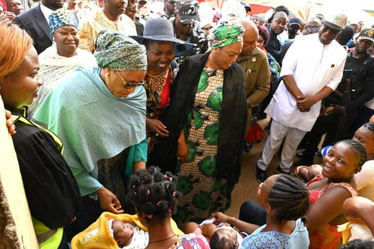 Tinubu’s wife donates N50m to Bayelsa flood victims