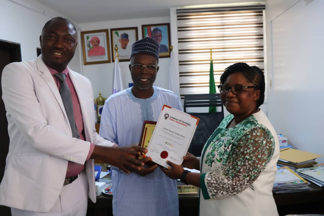 FCT water board GM lauds predecessor as she bags ISPN fellowship award