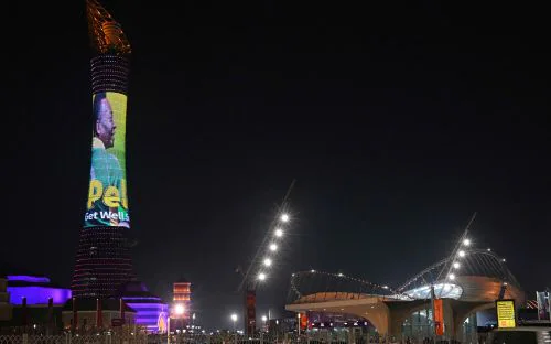 World Cup lights up to show support for hospitalised Pele